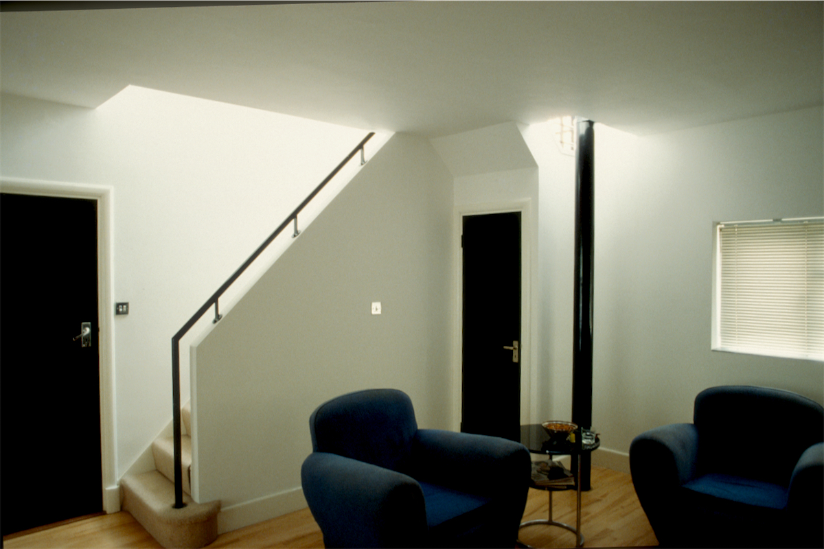 Thomas Deckker: Moore House Renovation, London