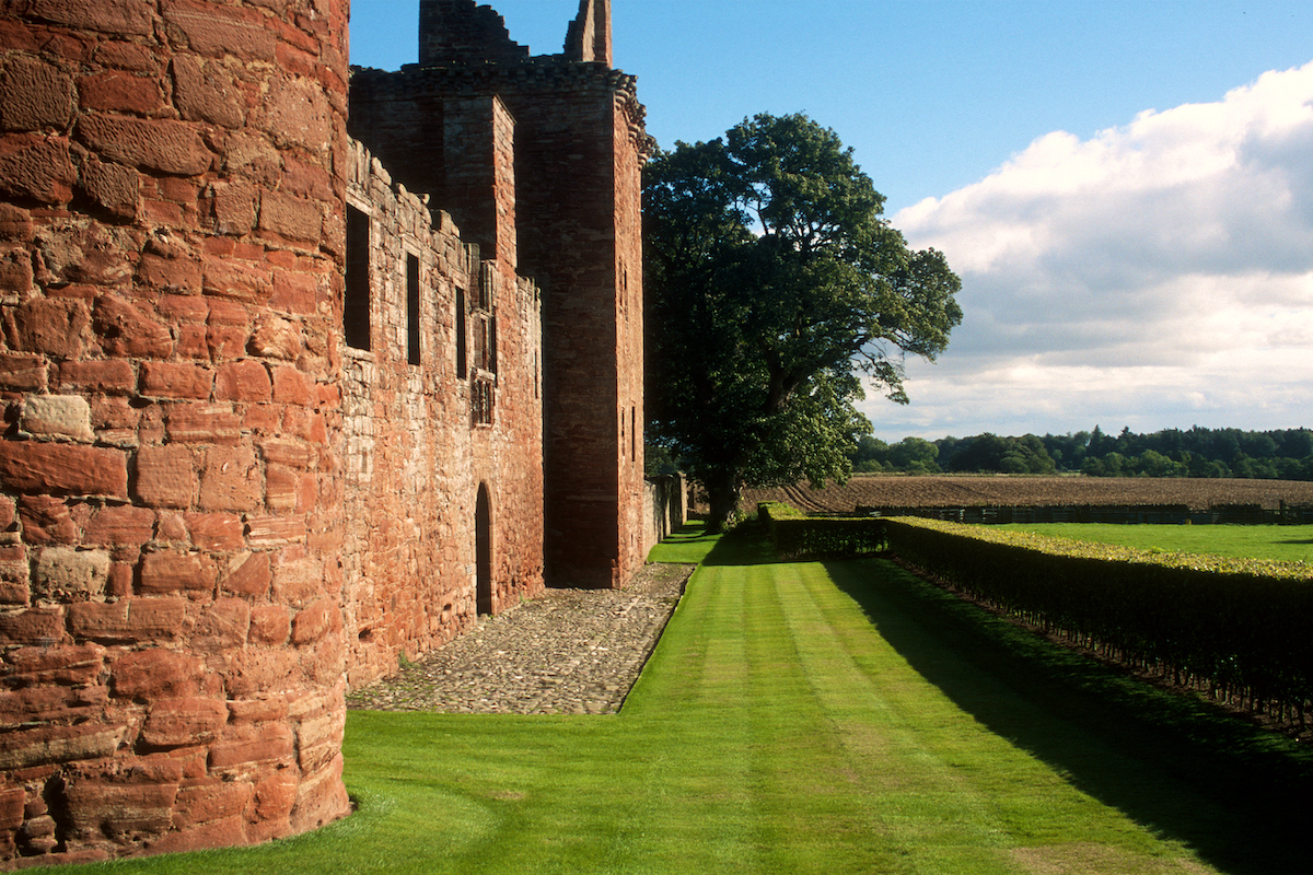 Earl David extension and Stirling Tower seen across the former moat, Edzell © Thomas Deckker 2011